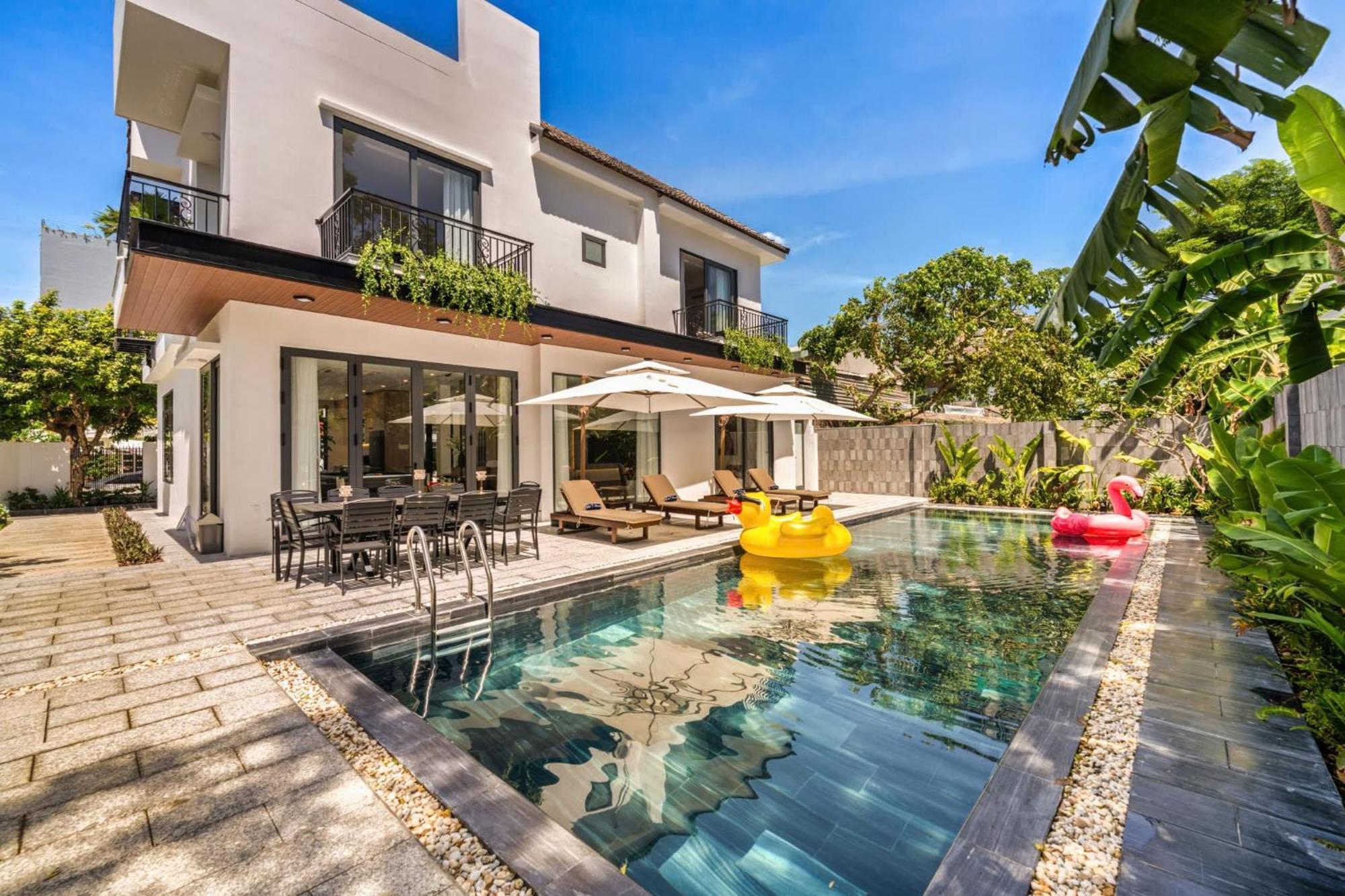 דה נאנג Luxurious 500M Villa, Private Pool, 300M To Beach מראה חיצוני תמונה