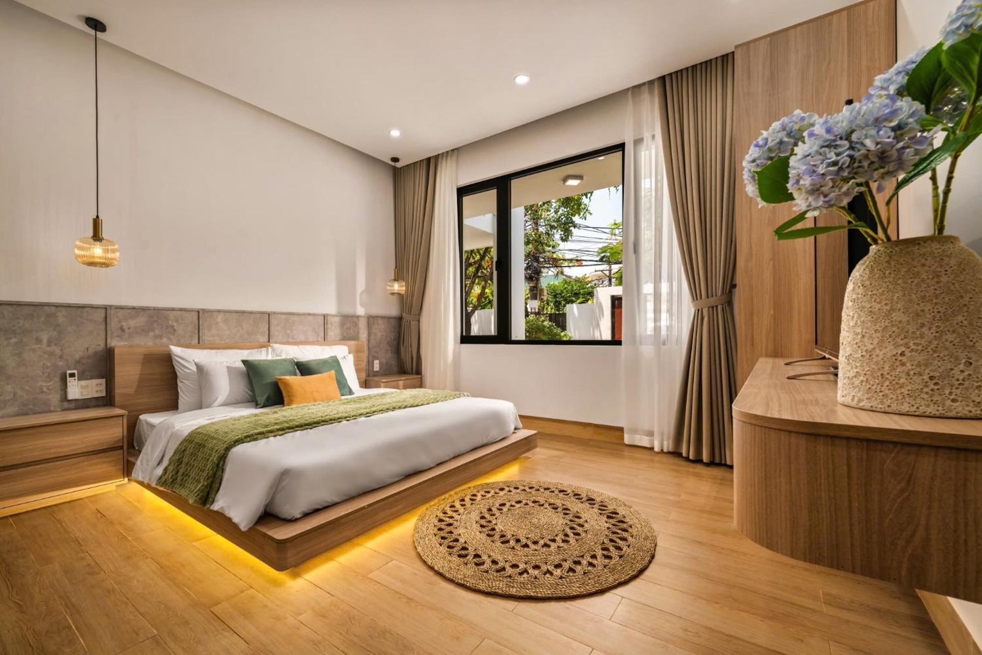 דה נאנג Luxurious 500M Villa, Private Pool, 300M To Beach מראה חיצוני תמונה